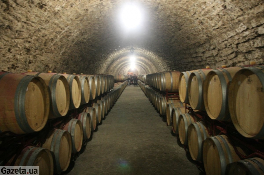 ќдно из самых дорогих вин мира пр¤чут в подвалах винодельни графа “рубецкого